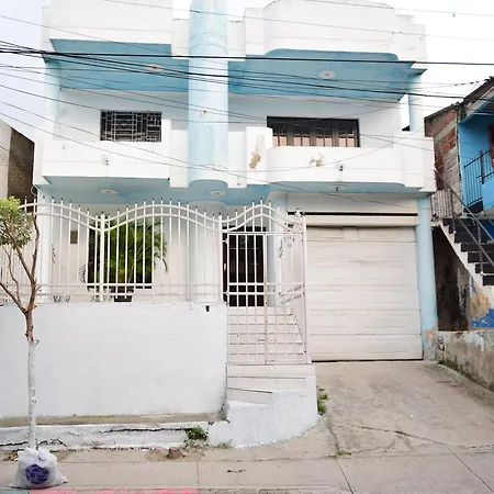 Tata House - Experience Local Culture Guest house Cartagena